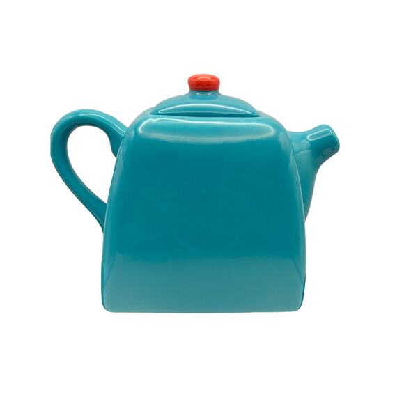 Blue Disney Tea Pot w/ Lid Mickey & Minnie Mouse with Pluto Christmas Sledding - Picture 2 of 8